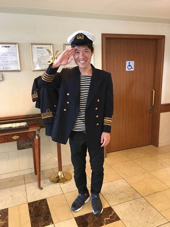 ルミナス神戸船内